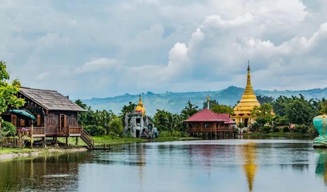 瑞丽景点旅游路线_瑞丽旅游景点有哪些_瑞丽旅游必游之地